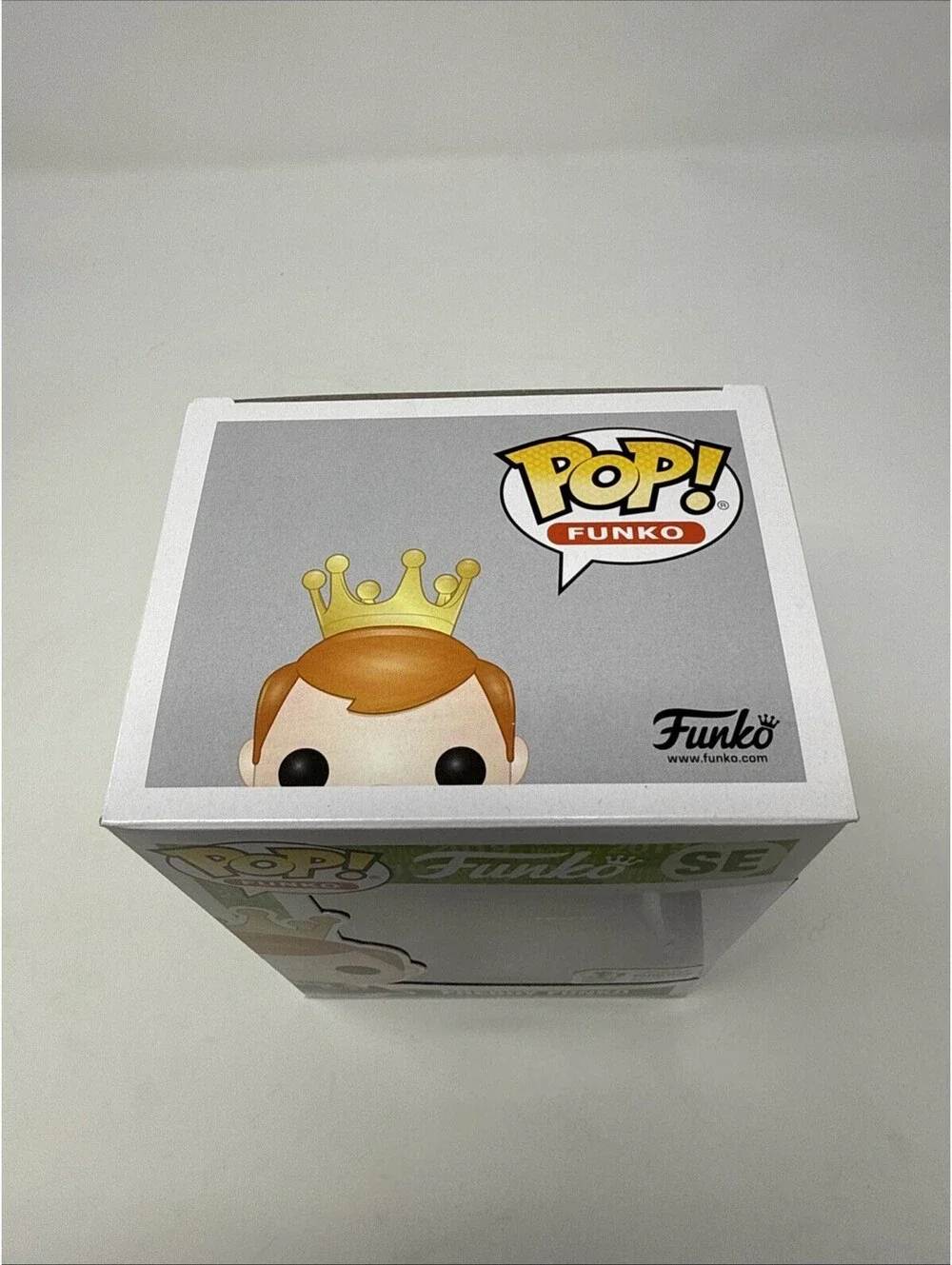 FREDDY FUNKO POP FIGURE EMERALD CITY COMIC CON SALMON #SE 1000pcs Protector